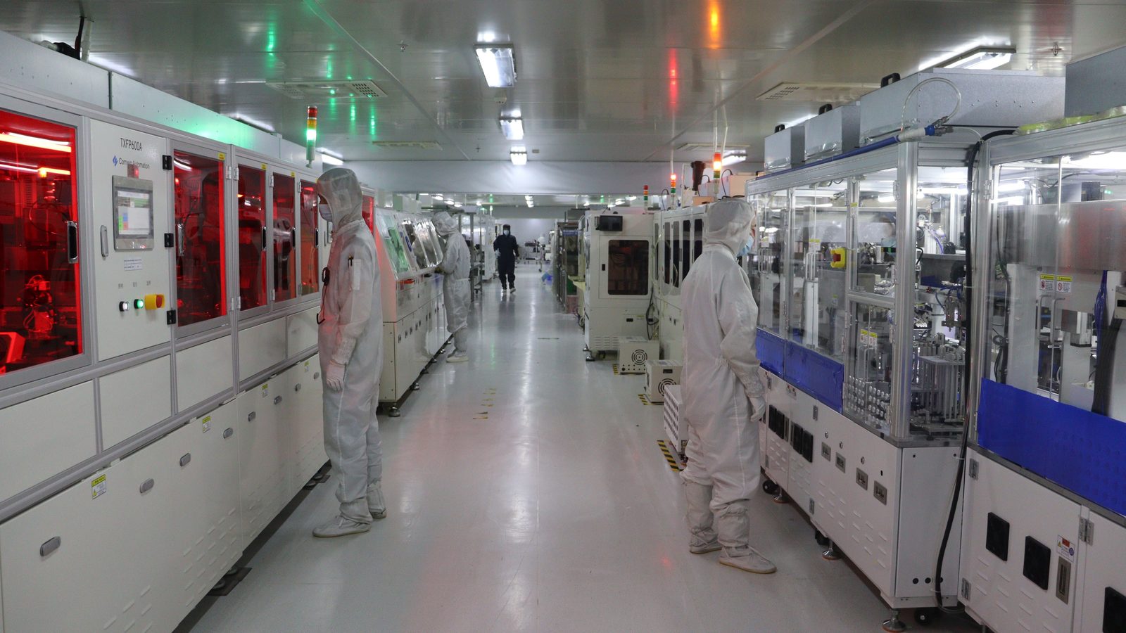 Ligne de production de modules d'affichage à papier électronique en salle blanche